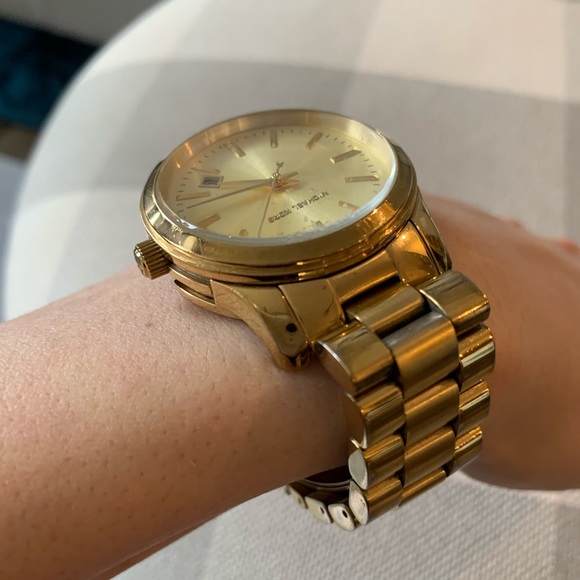 Michael kors gold watch - Picture 5 of 6